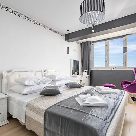 Pietra Negra Couette-café 4*